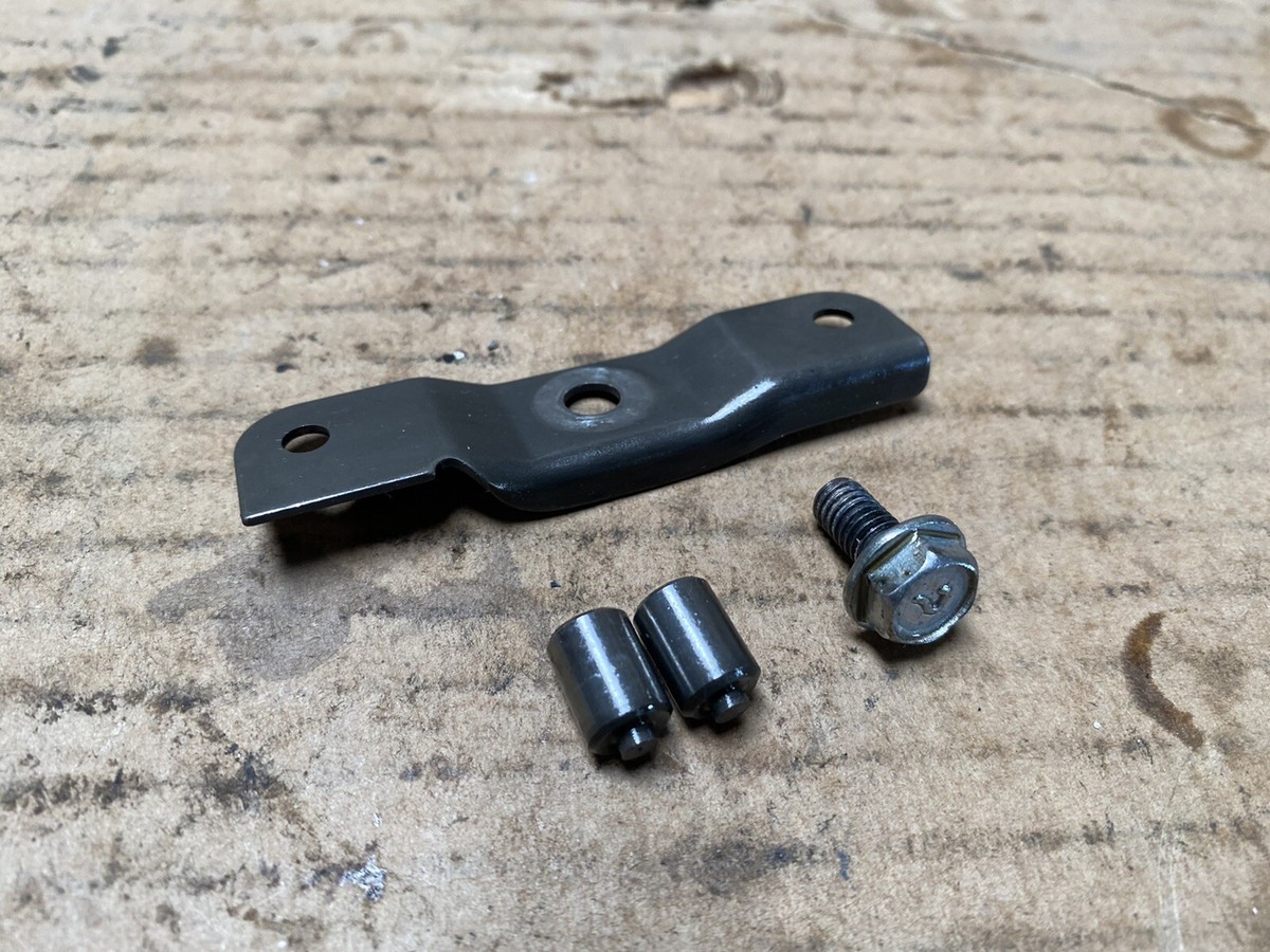 93 Kawasaki ZG1200 Voyager XII Engine Balance Shaft Mount Guide