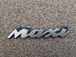 VINTAGE AUSTIN MAXI METALL KAROSSERIE MOTORHAUBE BOOT MASKOTTCHEN ABZEICHEN SCHRIFT GEBRAUCHT