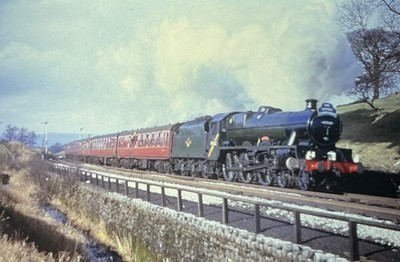 35mm COLOUR RAIL Slide, BRM478. LMS 4-6-0 5562.   ALBERTA . GRAYRIGG, 1967.