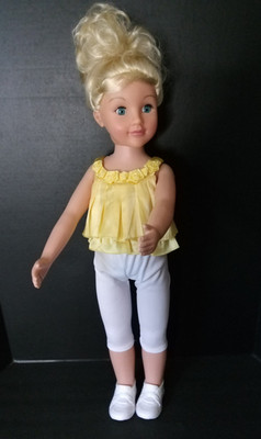 Uneeda Doll 27'' Girl Doll Blonde Hair  Green Eyes TS18