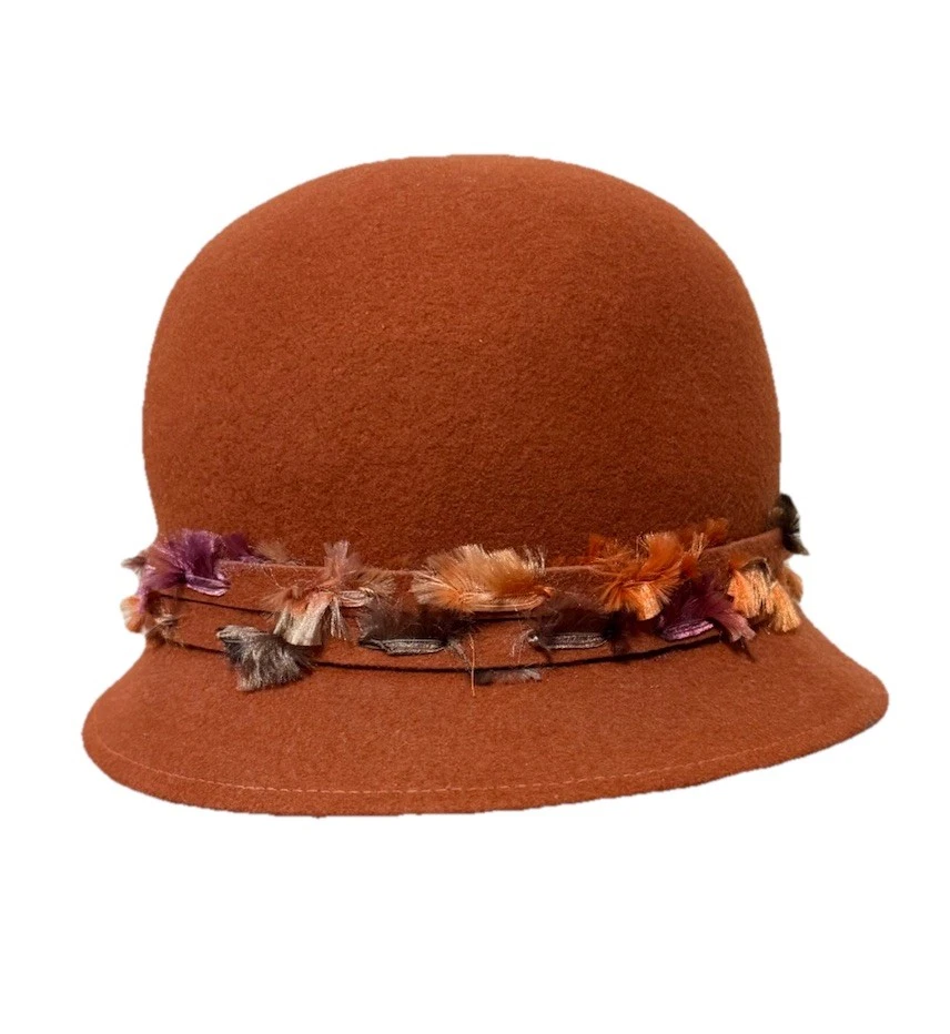 Vintage - Lorenzo of Italy‎ Burgundy Wool Flower Accent  display picture 2