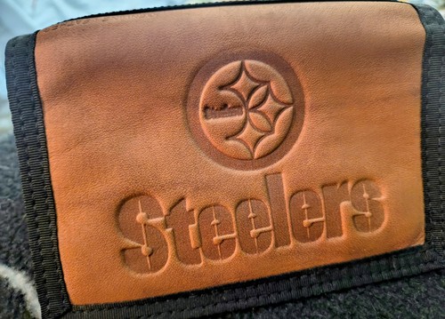 Pittsburgh Steelers Fan Lot Of Team Photo With Hines Ward Auto, Beer Holder,... - Picture 6 of 15