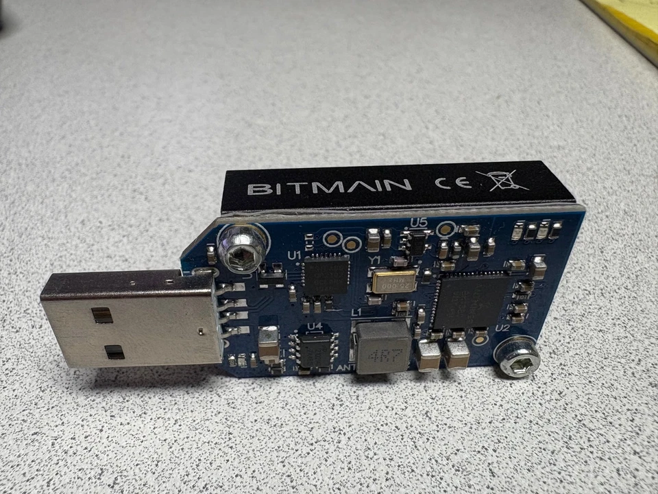 Bitmain Antminer V1.2 SHA-256 Bitcoin Miner *VERY RARE* Cryptocurrency Miner - Image 3 of 4