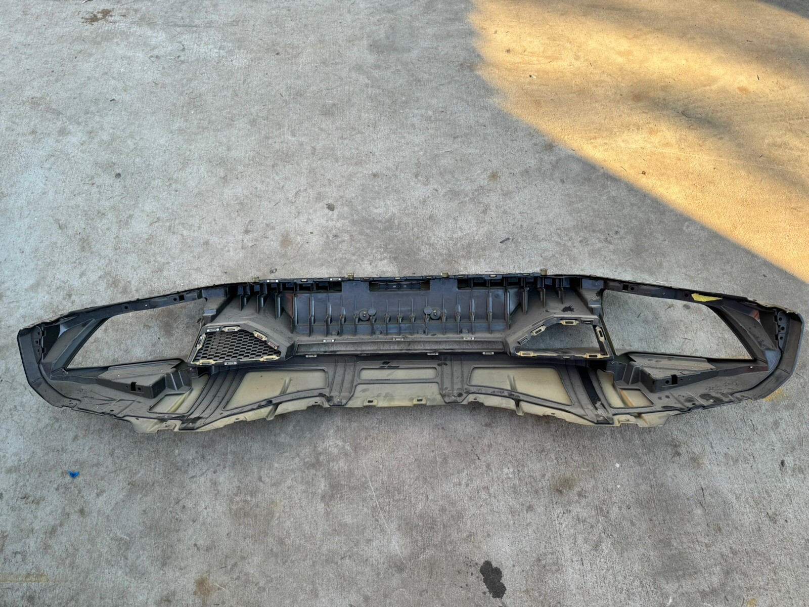 OEM 2015-2019 Lamborghini Huracan LP610 Rear Bumper Lower Diffuser 4T0807539A