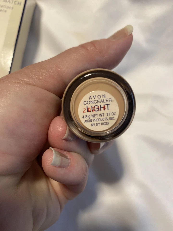 Vintage 1998 Avon Perfect Match Combinations For Face Porcelain Beige/Light 1 Oz - Image 4 of 4