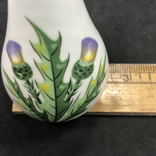 Vintage THISTLE Salt & Pepper Shaker Set Ironstone 4.5 Inches Tall - Picture 9 of 10