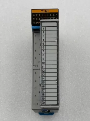 Panasonic FP2-Y16T DC24V PLC 16 Points Transistor (NPN) Type Output Module Used