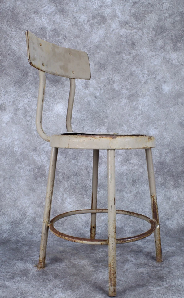 Silla moderna industrial vintage Krueger productos metálicos Foto 2 de 4