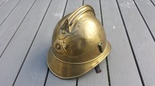 Ancien casque pompier en laiton modèle 1895 à identifier avec intérieur cuir.