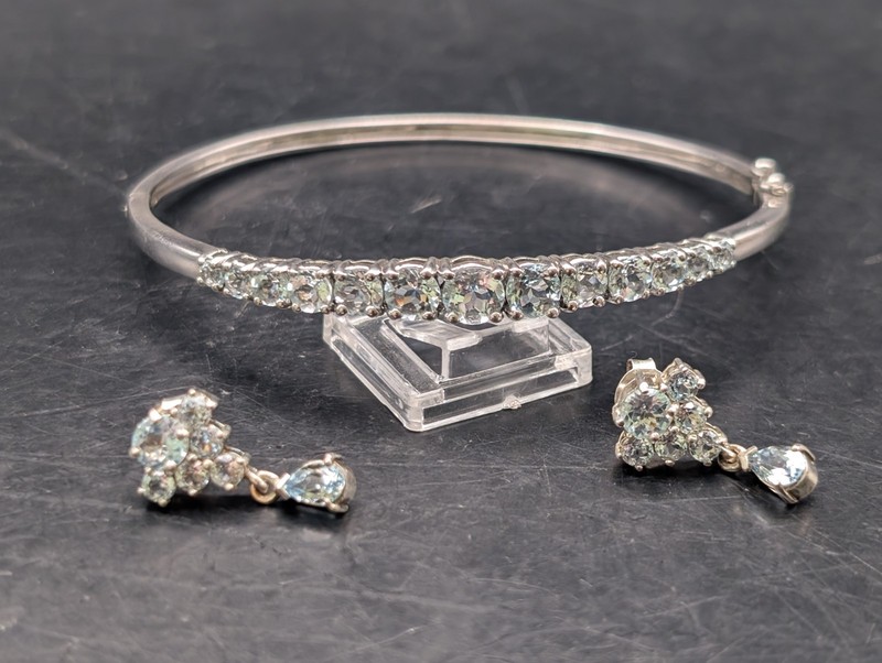 🔥 STERLING SILVER BLUE TOPAZ JEWELRY SET BANGLE BRACELET & EARRINGS SIGNED 🔥