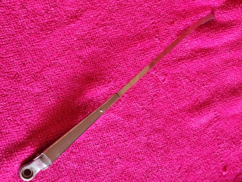 Mercedes OEM W110 W113 Wiper Arm 200 220 230 250 280 D S SL US Spec Pass Right - Bild 1 von 10