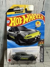Hot Wheels Mazda MX-5 Miata HW DREAM GARAGE