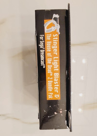 DREAMCAST PELICAN STINGER LIGHT GUN BLASTER IN HOUSE OF DEAD 2 BOX