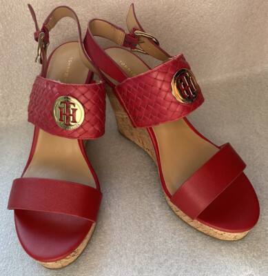 TOMMY HILFIGER WOMENS RED LOGO OPEN TOE WEDGE BRIANNE SANDALS SHOES SIZE  NEW