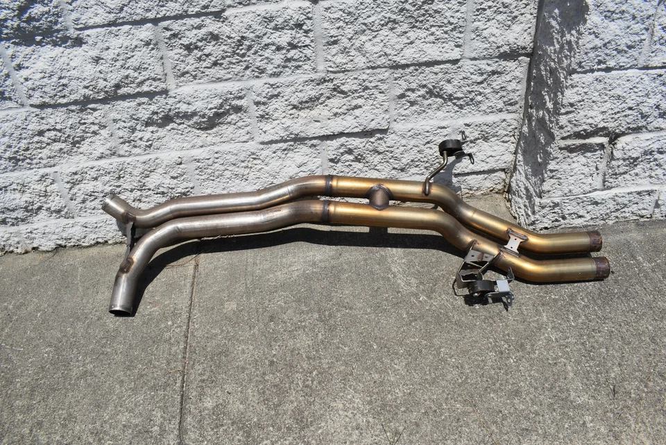 TUBO DE ESCAPE TRASERO AUDI FÁBRICA OEM (RECOGIDA LOCAL) Foto 4 de 4