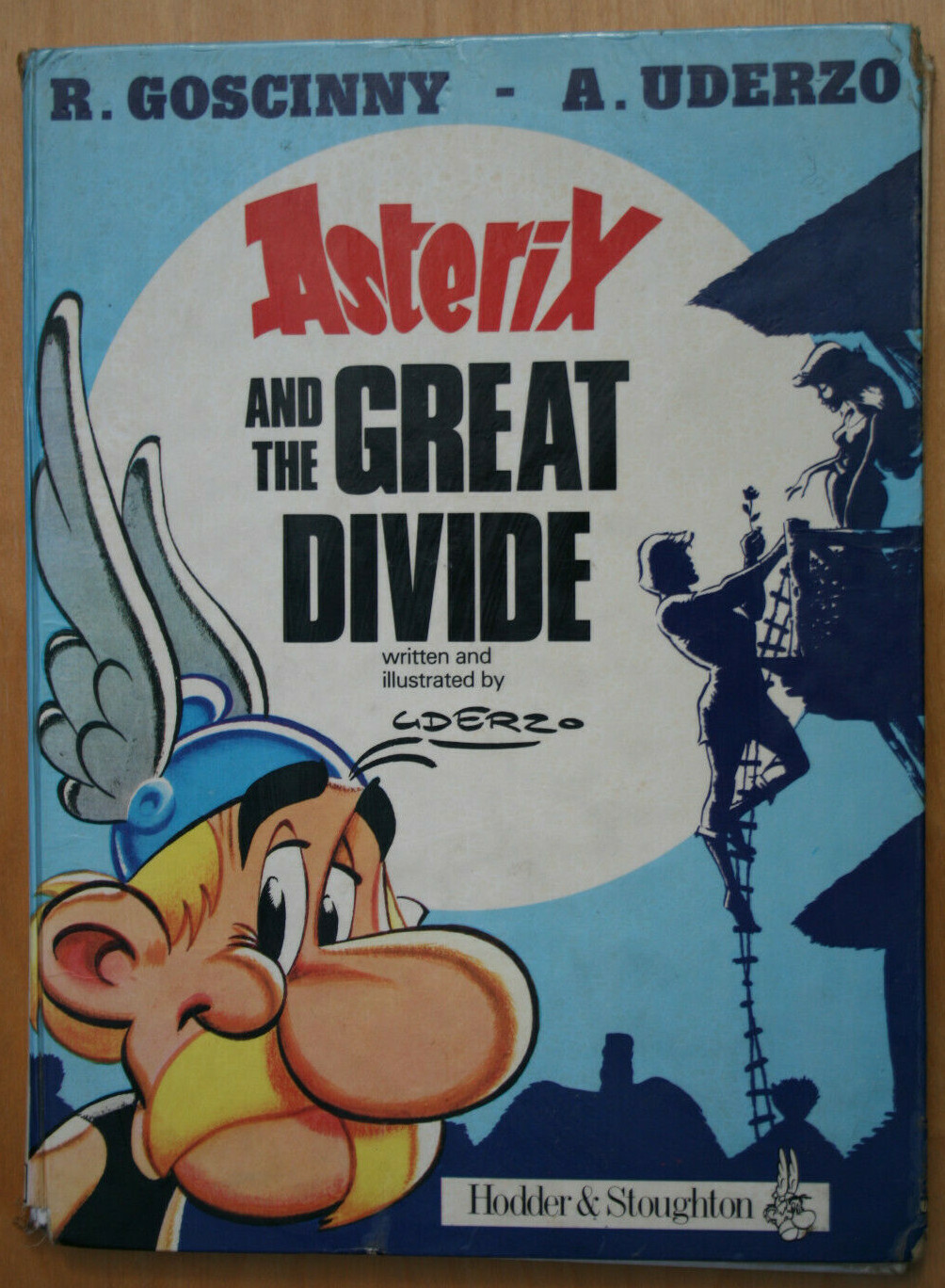 Asterix and the Great Divide by Albert Uderzo, Rene Goscinny (Hardback)