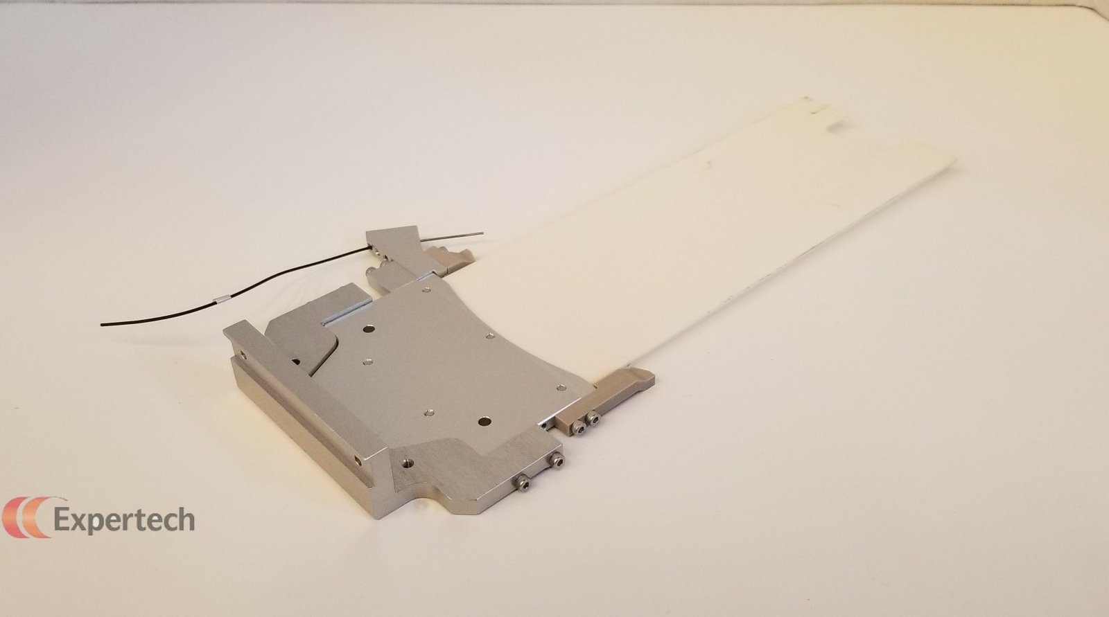 TEL Tokyo Electron, Alpha 8 End Effectors with Fiber Optic Cables, Used