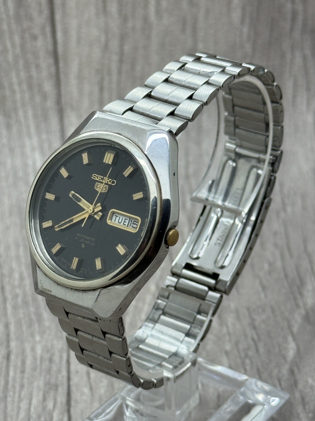 spare 5 Vintage Men's Watch or Automatic repair Seiko - VintageWatches.PK spare 5 Vintage Men's Watch or Automatic repair Seiko - vintagewatches.pk