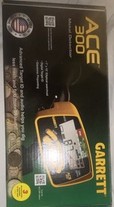 Garrett ACE 300 Metal Detector Electronic Pinpointing Digital Target ID