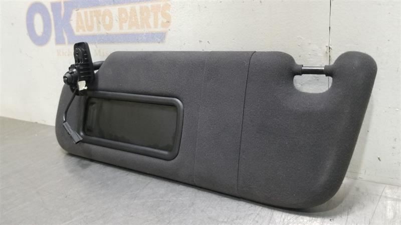 19 2019 MASERATI LEVANTE OEM SUN VISOR SHADE BLACK SUEDE DRIVER LEFT 