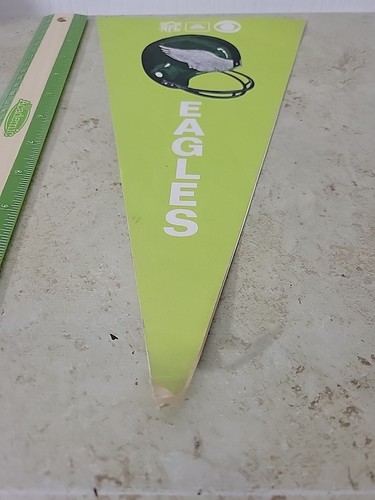 Vintage State Farm Insurance & CBS TV Philedelphia Eagles 2-Sided Paper Pennant - Picture 3 of 4