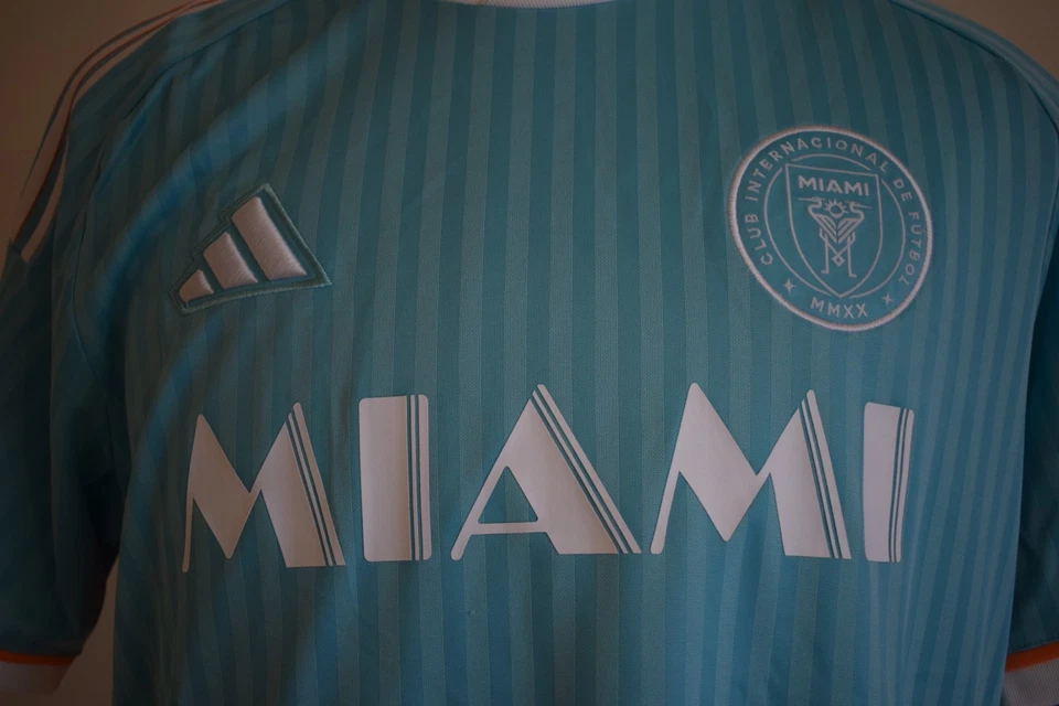 Inter Miami 2024 2025 3rd shirt BNWT Genuine Adidas camiseta futbol jersey - Image 2 of 4