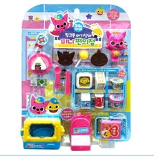 Pinkfong Baby Shark Family Mini Convenience Store Role Playing Korean