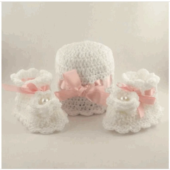 Baby girl set Crochet Hat Booties Set Baby Newborn Girl Photo Prop