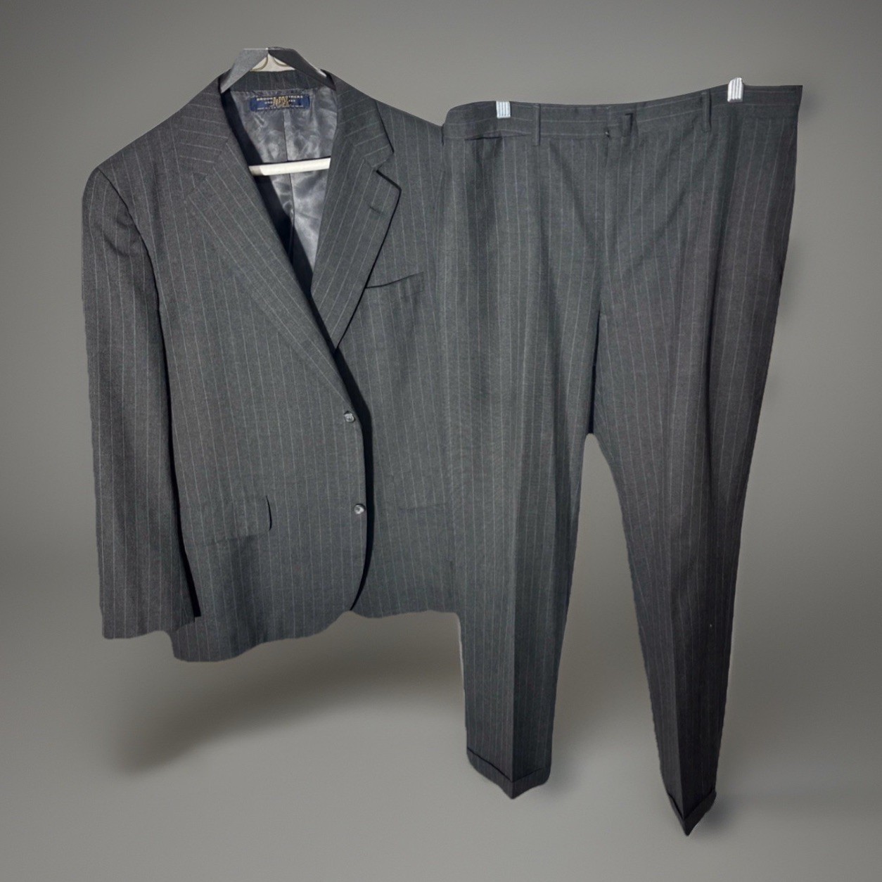 Brooks Brothers Mens Wool Blend Gray 2 Piece Suit Size 43R 34x28 Made In The USA