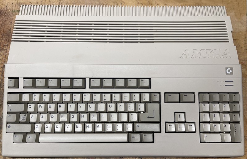 Amiga 500 Computer (PAL) Bundle |68030 Accelerator / Video Adaptor/Mouse/Extras