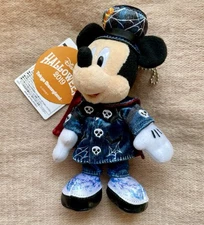 Disneyland Mickey Mouse Plush Key Chain New Halloween Tokyo Resort Japan F/S