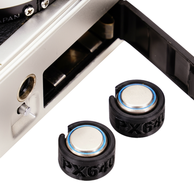 Battery for Yashica Electro 35 GX FC Lynx 6x Battery + 2x Adapter