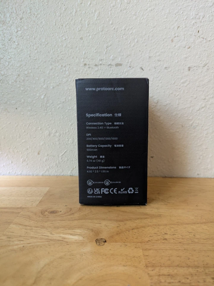 ProtoArc EM01 NL Ergonomic Wireless Trackball Mouse - Image 3 of 4