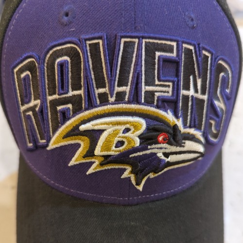 Gorra New Era Baltimore Ravens 39Thirty ajustada negra púrpura para hombre talla M-L - Imagen 1 de 9