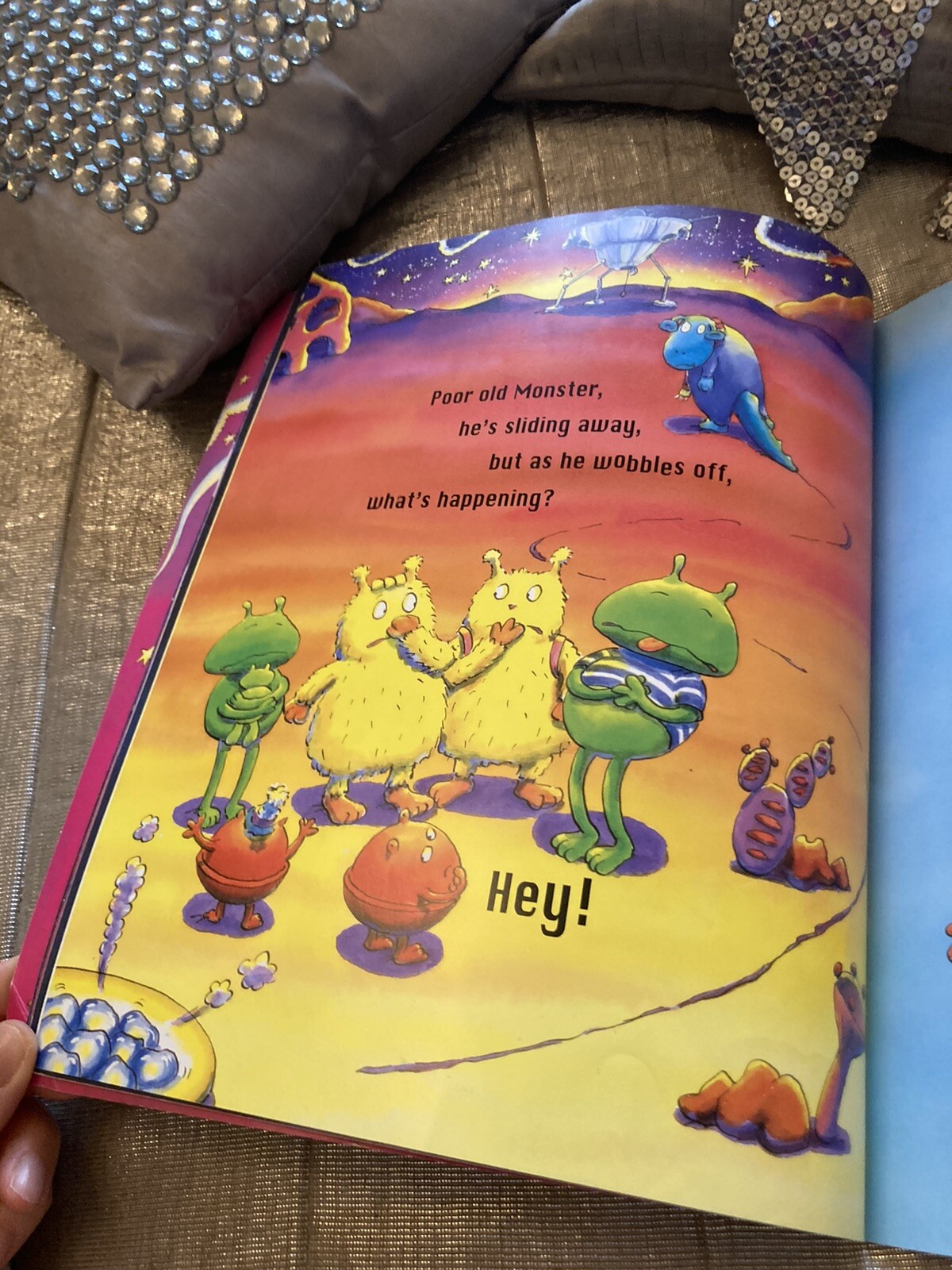 COME TO TEA ON ZUMZEE Book Children’s Party Food Story Rhyme