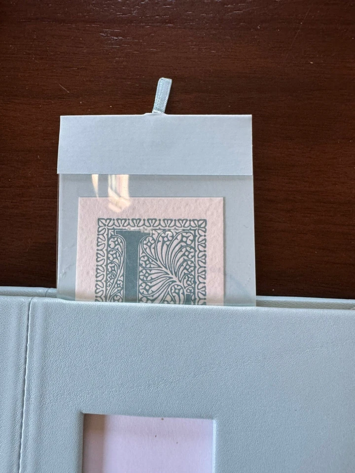 Levenger Blue Leather Unlined Notebook Journal Sketchbook w/Dust Bag & Box New - Image 3 of 4