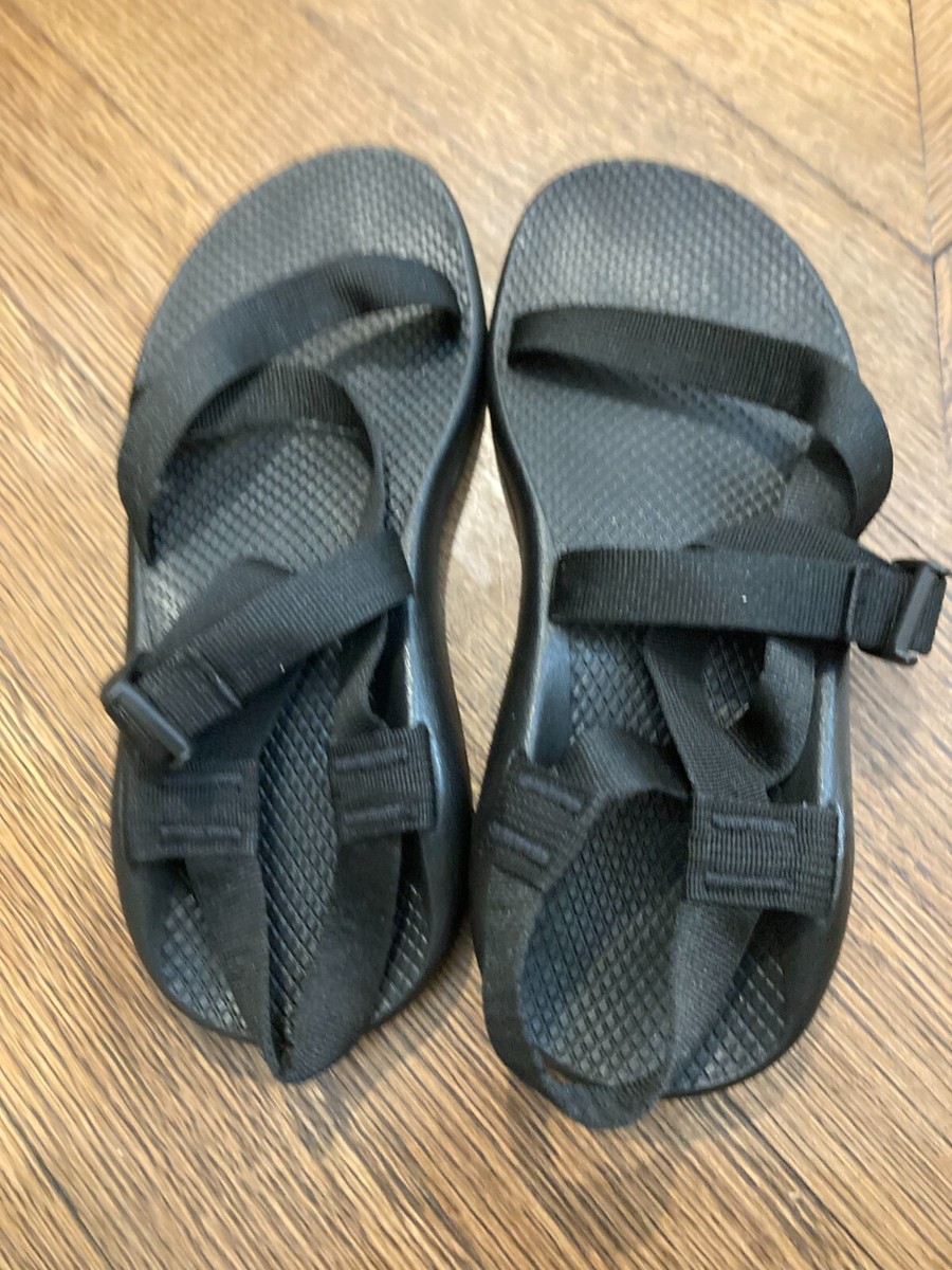 完売必至■Black Eye Patch■OG LABEL SHOWER SANDALS Ladies Opaque Jelly Sandal with Gem Trim and Elastic Back