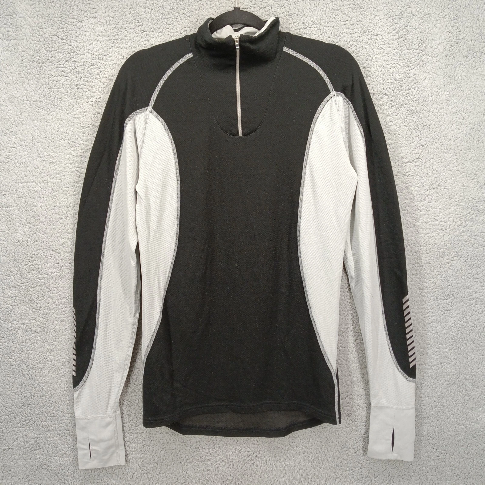 Helly Hansen Medium Pullover Top Activewear Running Base Layer Black White