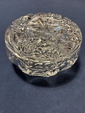 Wunderschöne alte Servierschüssel mit Deckel, wie neu, Bleikristall