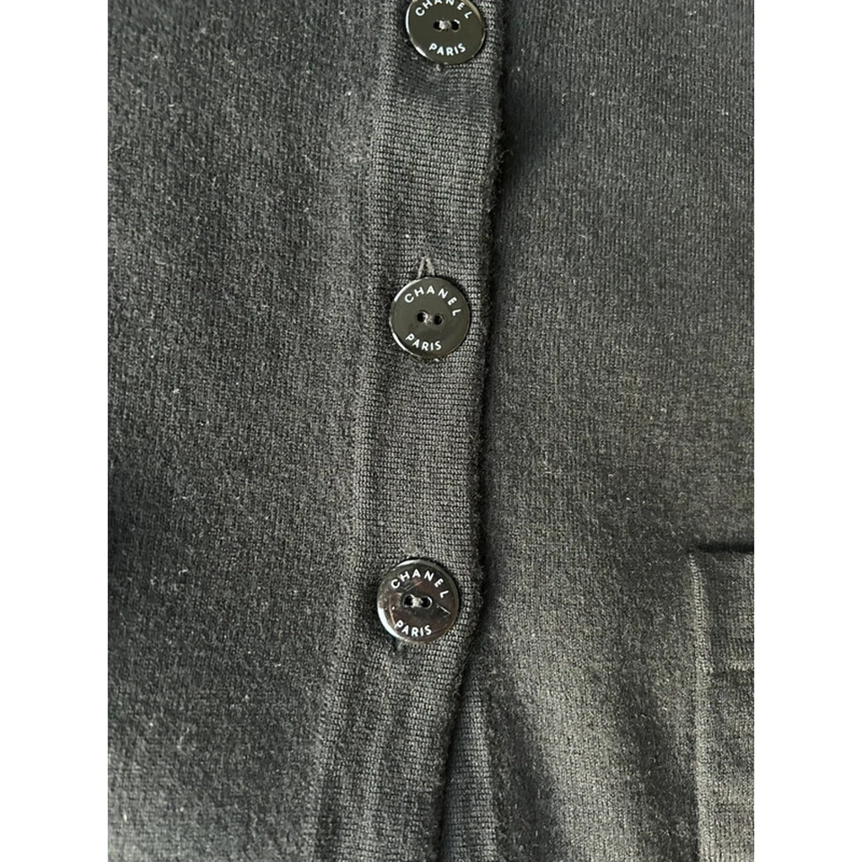 Chanel Jumper Cardigan FR 38 UK 10 US 6 M Black Wool Sweater Pockets Logo Button - Image 3 of 4