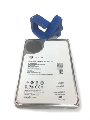 SEAGATE ST10000NM0206 10.0TB 7.2K SAS 12GB/S 3.5IN HDD - 2AA202-001 - Image 1 of 2