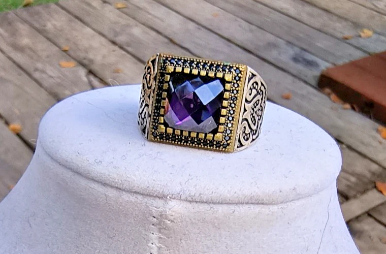 Hermoso anillo de plata de ley 925 para hombre, espinela y piedra de vidrio púrpura talla 13 #188 Foto 4 de 4