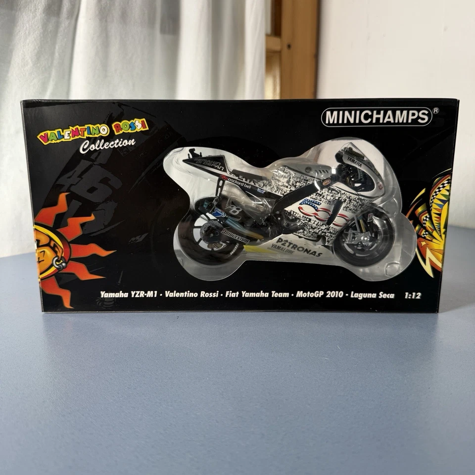 Yamaha Yzr-M1 Rossi Fiat MotoGP 2010 1:12 Minichamps Laguna Seca Die Cast Moto - Immagine 4 di 4