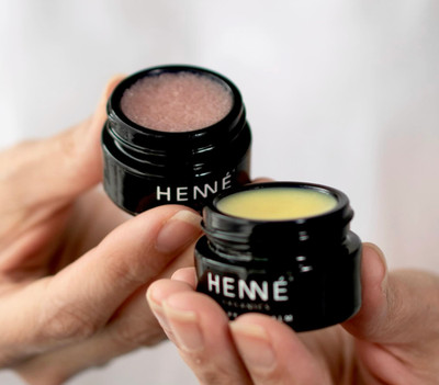 Henne Organics Lip Balm + Lip Exfoliator Duo - NIB