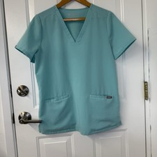 FIGS Women  s Size S Aqua Blue Catarina 2 Pocket V-Neck Short Sleeve Scrub Top