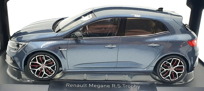 Norev 1/18 Scale Diecast 185390 - Renault Megane R.S Trophy 2019 Titanium Grey - Image 3 of 4