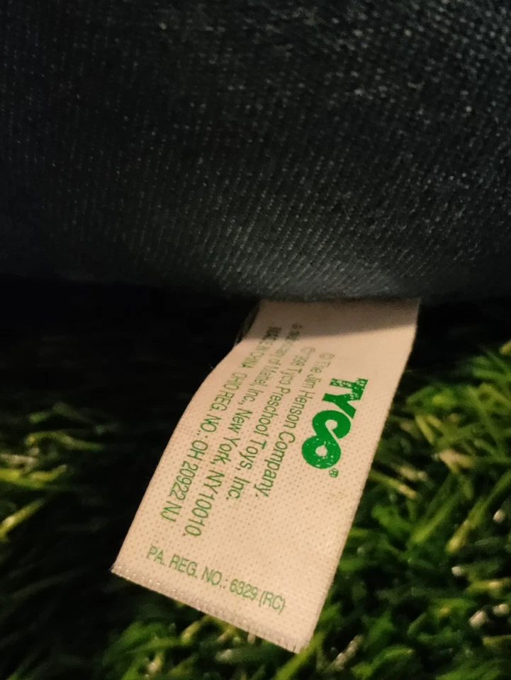 Guitarra Muñeco Peluche Ernie Sesame Street 12" Vintage Tyco Rock and Roll 1998 Probada Foto 4 de 4