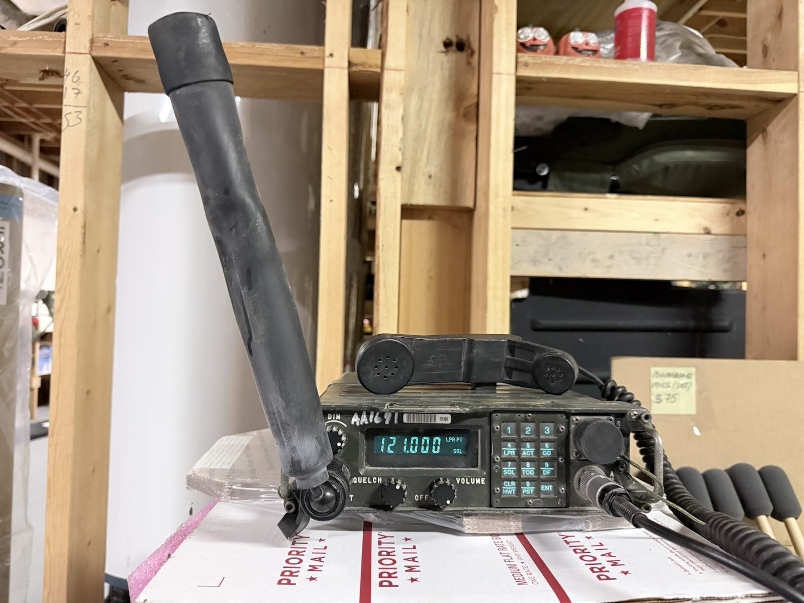 Magnavox RT-1319B/URC AN/PRC-113 Manpack Nice Working Radio Very Clean