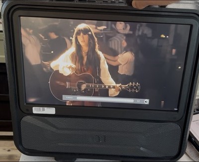 Monster Vision MNVISION156-C 15.6'' 1080p Portable TV Bluetooth Speaker
