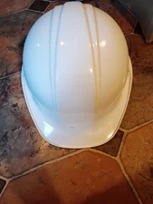 Msa Safety 495736 V-Gard Front Brim Hard Hat, Cap Style, Type 1, Class E & G Lin